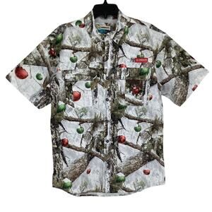 Magellan Outdoors Men's Small Laguna Madre Holiday Snowdrift Fishing Shirt G1-15